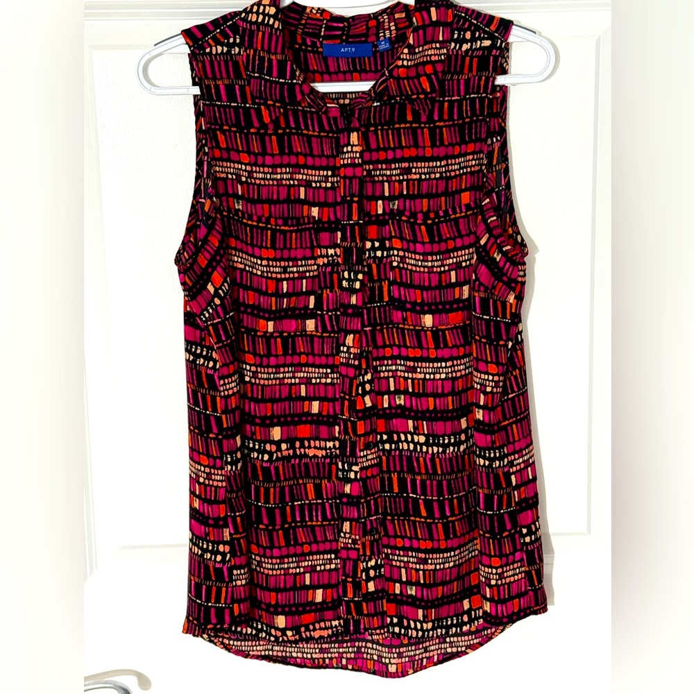 Apt. 9 Black and Pink Sleeveless Button Down Blouse